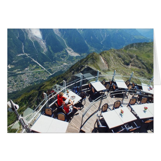 Chamonix dans la vallée, Alpes françaises (Devant horizontal)