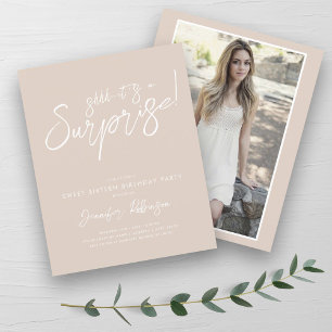 Champagne moderne Surprise Sweet 16 Invitations