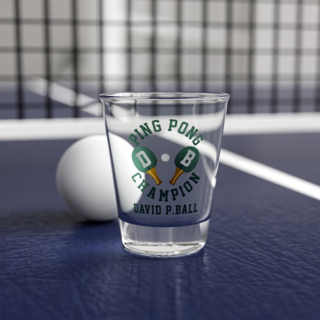 Champion Ping Pong de verre de tir personnalisé (Perfect shot glass for the ping pong champion in your life. Just add their name and initials)
