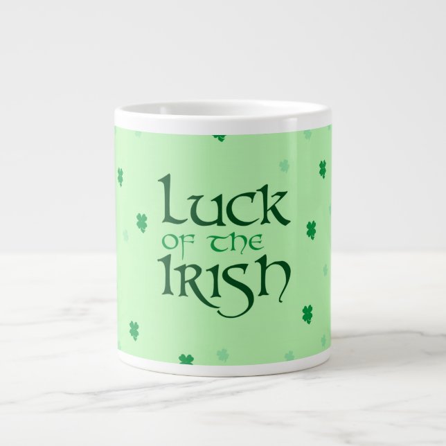 Chance de l'Irlandais tasse de café de 20 onces (Devant)