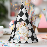 Chapeaux De Fètes Alice Onederland, fête du thé, fille 1er anniversa<br><div class="desc">Ce casquette de fête sur le thème d'Alice Onederland est un accessoire enchanteur pour la célébration du premier anniversaire d'une fille. Conçu avec une touche de fantaisie, il reflète parfaitement l'esprit d'Alice au pays des merveilles, spécialement conçu pour le jalon d'une jeune fille. La casquette est décorée de couleurs pastel,...</div>
