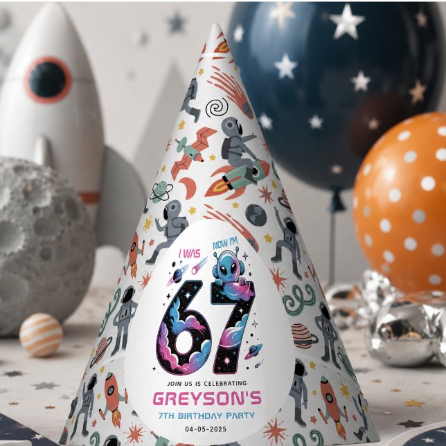 Chapeaux De Fètes Cute Space 7e Anniversaire | Six et Sept Ans (Cute Space 7th Birthday | Six & Seven Year Old Party Hat)
