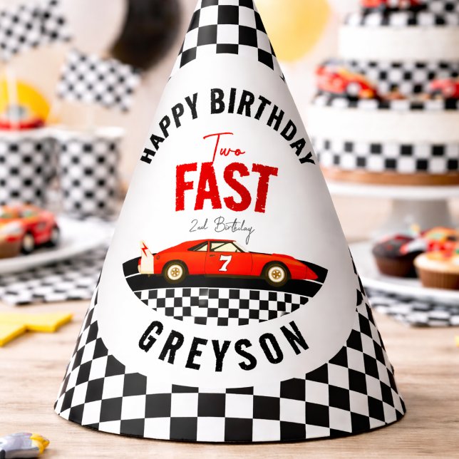 Chapeaux De Fètes Fête d'anniversaire de 2 ans pour garçon avec cour (Two Fast Race Car Boy 2nd Birthday Party Hat
)