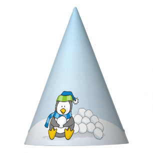 Chapeaux De Fètes Petit pingouin assis avec des boules de neige
