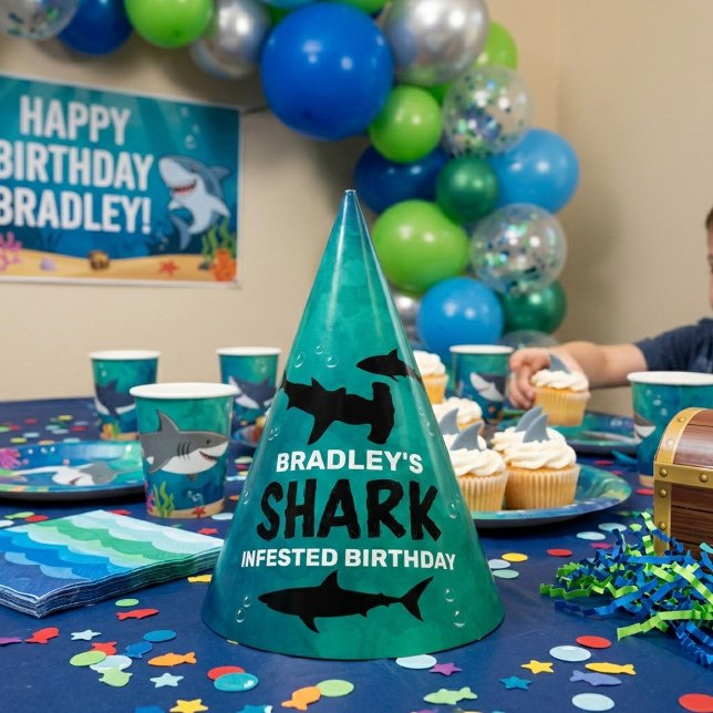 Chapeaux De Fètes Requin infesté n'importe quel âge Anniversaire (Créateur téléchargé)