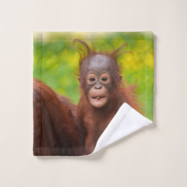 Charme bizarre d'un bébé orangoutan (Gant de toilette)