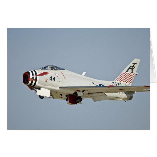 Chasseur à réaction North American Naval FJ2 Fury  (Devant horizontal)