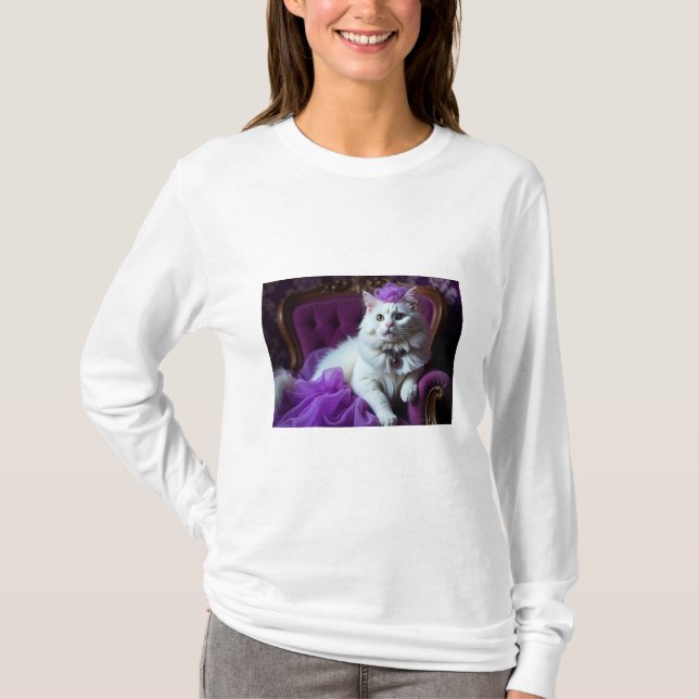 chat blanc sur t-shirt fauteuil violet (Devant)