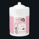 Chat Cheshire rose Vintage Alice au pays des merve<br><div class="desc">Il fait partie de la collection de thème Vintage Alice in Wonderland Tea Party. Alice est présenté avec le Cheshire Cat sur une théière avec un thème rose pastel.</div>