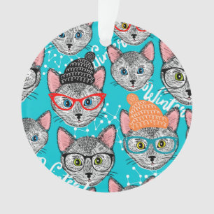 Chat dans le casquette