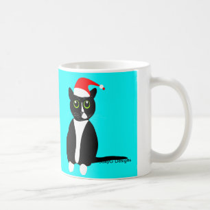 Chat de smoking dans la tasse de casquette de Noë