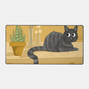 Chat Drôle sur Bureau Avec des Plantes