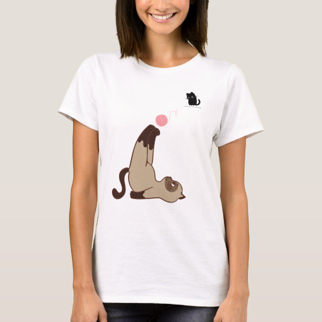 Chat joueuse avec Fil | T-shirt Amoureux des chats (Devant)