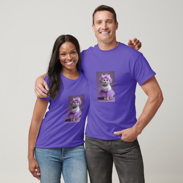 Chat lilas mignon habillé en t-shirt (Unisexe)