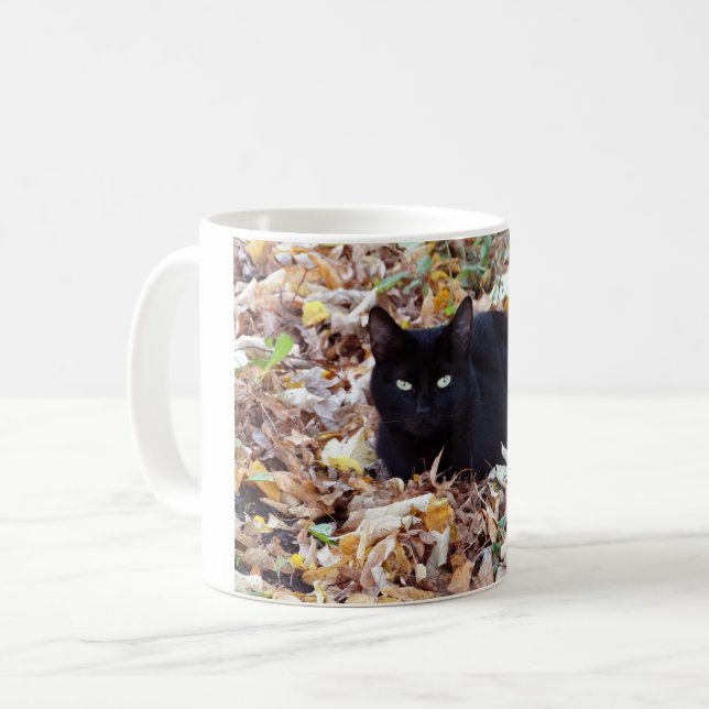 Chat noir photo automne classique Mug blanc (Devant gauche)