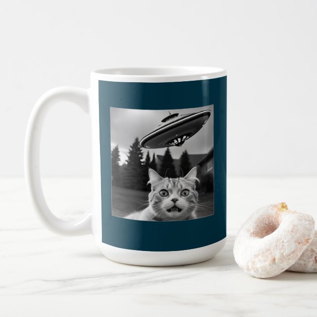 Chat Selfie OVNI Mug Drôle Café Mug (Avec donut)