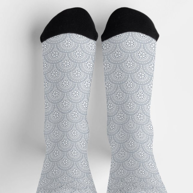 Chaussette Bleu mandala vagues motif sur fond blanc (Haut)