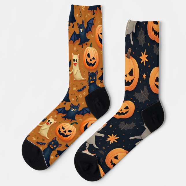 Chaussette Ce sont des chaussettes d'Halloween mignonnes. (Gauche)