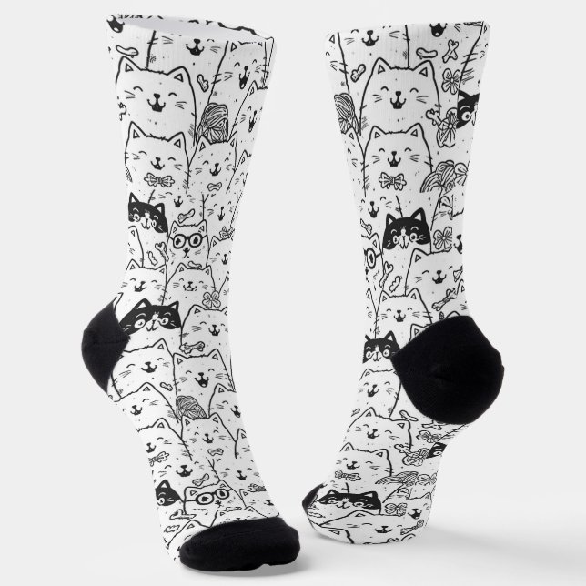 Chaussette Chaussettes à motif de visage de chat doodle noir  (Angulaire)