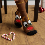 Chaussette Chaussettes de Noël personnalisées Reindeer<br><div class="desc">Une paire amusante et festive de chaussettes personnalisées pour rennes parfaites pour Noël. Ajoutez simplement votre nom. Je suis allé avec Dancer et Prancer. Quels noms choisirez-vous ?</div>