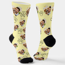 Chaussettes noires avec photo et empreintes de pat