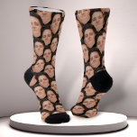 Chaussette Chaussettes photo personnalisées Funny Overlapping<br><div class="desc">Faites des chaussettes comiques avec ce modèle facile à utiliser. Téléchargez simplement un découpage du visage ou de l'objet que vous souhaitez utiliser avec un arrière - plan transparent, et voilà ! Assurez-vous de rogner l'image aussi étroitement que possible sur la face/l'objet. Si vous n'avez aucun moyen de modifier l'image...</div>
