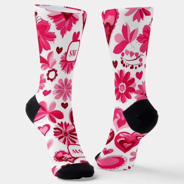 Chaussette Coeurs floraux rouges mignons, monogramme girly (Créateur téléchargé)