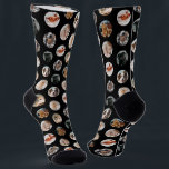 Chaussette Collage personnalisé pour animaux de compagnie de<br><div class="desc">Ces chaussettes de photo pour animaux de compagnie modernes uniques sont la façon parfaite de garder vos amis en fureur bien-aimés avec vous où que vous alliez. Ces chaussettes personnalisées comportent un collage de 8 photos adorables de chien, chat, oiseau ou autre animal de compagnie sur un arrière - plan...</div>