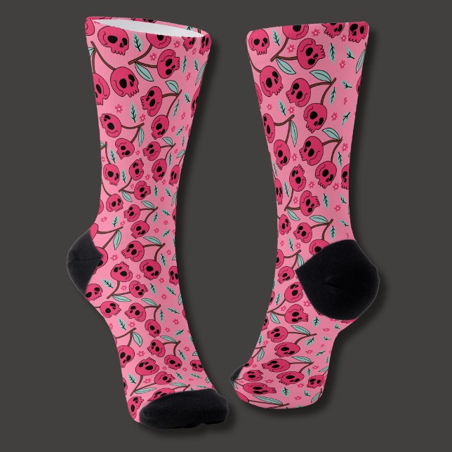 Chaussette Crâne de Cerise Rétro Groovy Féminin (Cherry skull socks are spooky,  trendy and fun.)