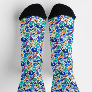 Chaussette De mignons monstres colorés affrontent le Coque-Ma