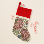 Chaussette De Noël Carnation Carrelage Fleur Antique Art Rustique<br><div class="desc">Carnation rouge et rose - Cette image est basée sur un dessin d'art graphique antique montrant une fleur de maïs ou une fleur de carnation à fleurs bleues. Créé par le designer de tuiles William de Morgan, un collaborateur avec William Morris, l'un des plus célèbres designers de l'ère des arts...</div>