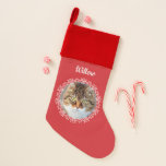 Chaussette De Noël Photo personnalisée du cadre soigné<br><div class="desc">Cadre rouge Design photo personnalisé.</div>