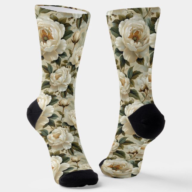Chaussette Fleurs blanches sur un arrière - plan crème. (Angulaire)