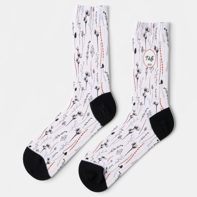Chaussette Initiales sur Fleurs Noires et Blanches (Gauche)