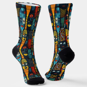 Chaussette Motif tribal africain avec idoles.