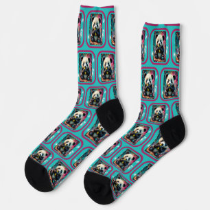 Chaussette Panda mange un cornichon