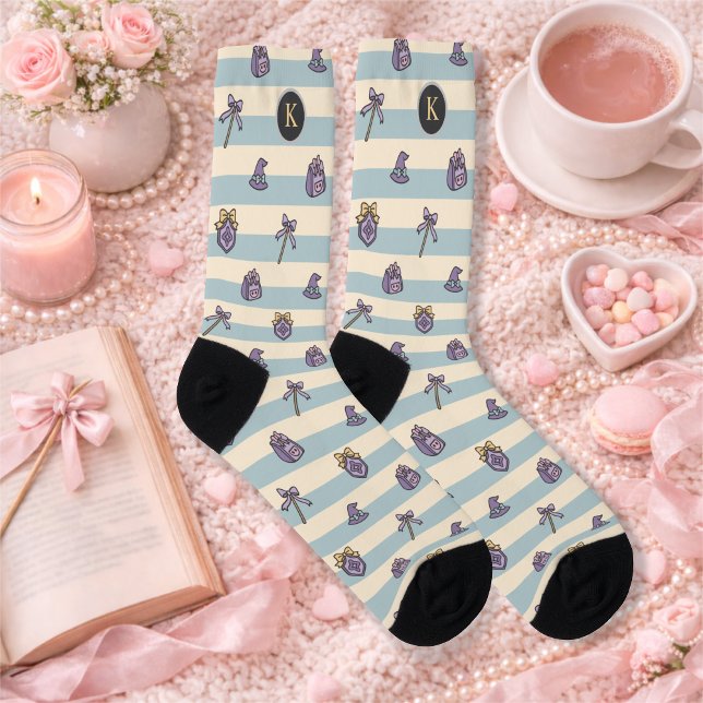 Chaussette Personalized Bookish Girl Academy Wizard Blue (Créateur téléchargé)