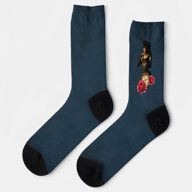 Chaussette Princess of the Clocks – Keeper of Moonlit Hours.  (Gauche)