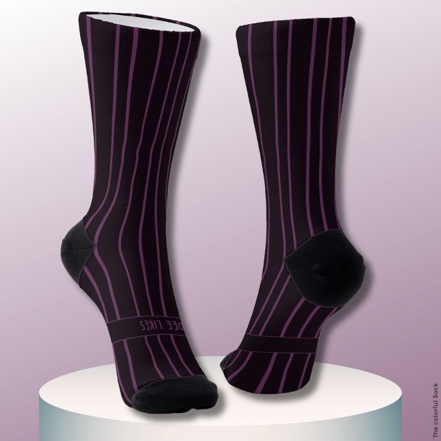 Chaussette Rayures, violet sur rouge foncé, véritable classiq (Créateur téléchargé)