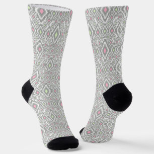 Chaussette Rhombus gris, vert, rose sur un blanc