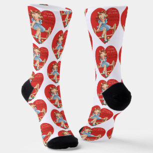 Chaussette Saint-Valentin rétro, Fille vintage sur une clôtur