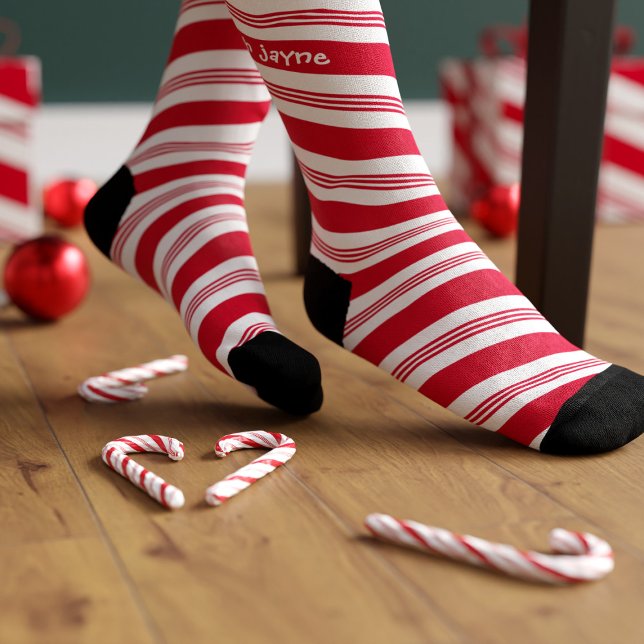 Chaussette Sucre de canne Fêtes de Noël rayées rouge et blanc (Fun and festive candy cane socks sweet enough to eat. Add your name (don't eat the socks please))