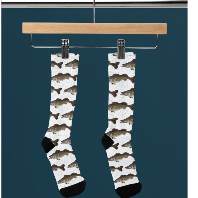 Chaussette Trophée Walleye Pêche Motif en plein air Poisson (Walleye fishing socks for the avid angler.)