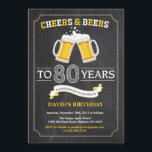 Cheers and Beers 80th Birthday Invitation Card<br><div class="desc">Cheers and Beers 80th Birthday Invitation Card avec arrière - plan en tableau noir. 16ème 18ème 21ème 30ème 40ème 60ème 70ème 80ème 90ème 100ème. N'Importe Quel Âge. Pour plus de personnalisation,  cliquez sur le bouton "Customiser" et utilisez notre outil de conception pour modifier ce modèle.</div>