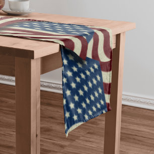 Chemin De Table Court 4 juillet drapeaux américains blancs et bleus