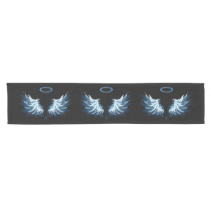 Chemin De Table Court Ailes d'ange bleues lumineuses sur fond noir