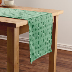 Chemin De Table Court Arbres de Noël verts traditionnels et rennes