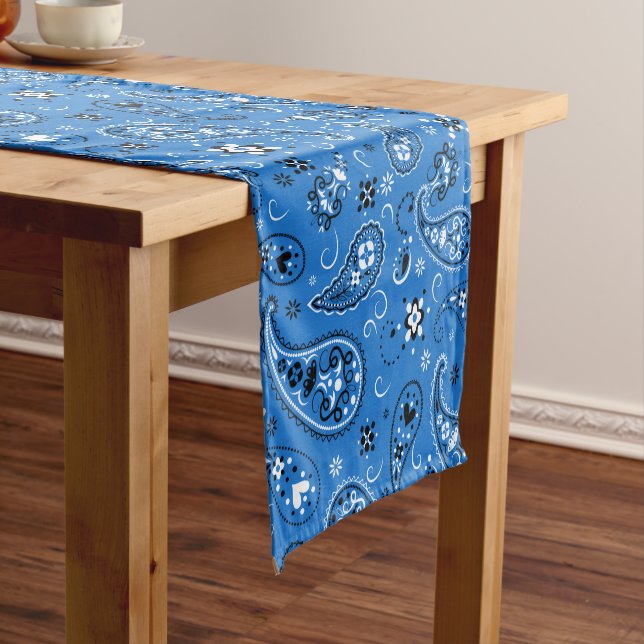 Chemin De Table Court Bandana bleu classique Paisley (In Situ)