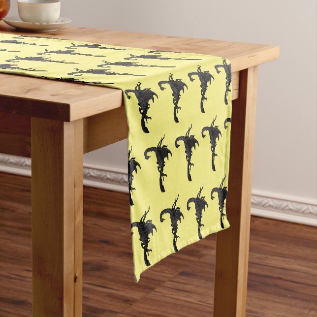 Chemin De Table Court Black hungry scorpion (In Situ)