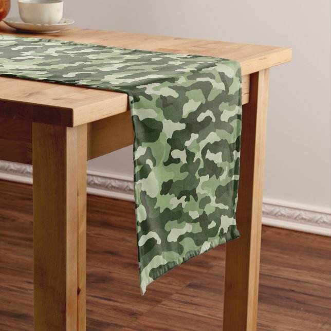 Chemin De Table Court Camouflage vert classique (In Situ)